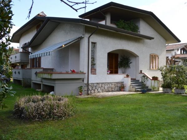 Riferimento V160 - Semi-detached House for Rental a Cinquale