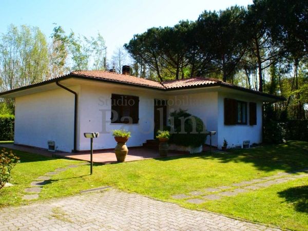 Riferimento V5 - Villa for Affitto in Cinquale